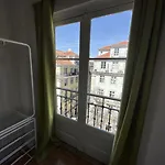 Vistas De بيت شباب Lisboa