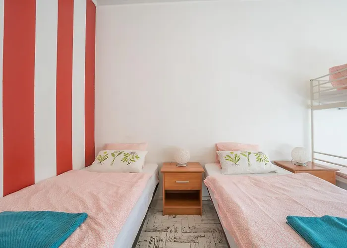 بيت شباب Vistas De